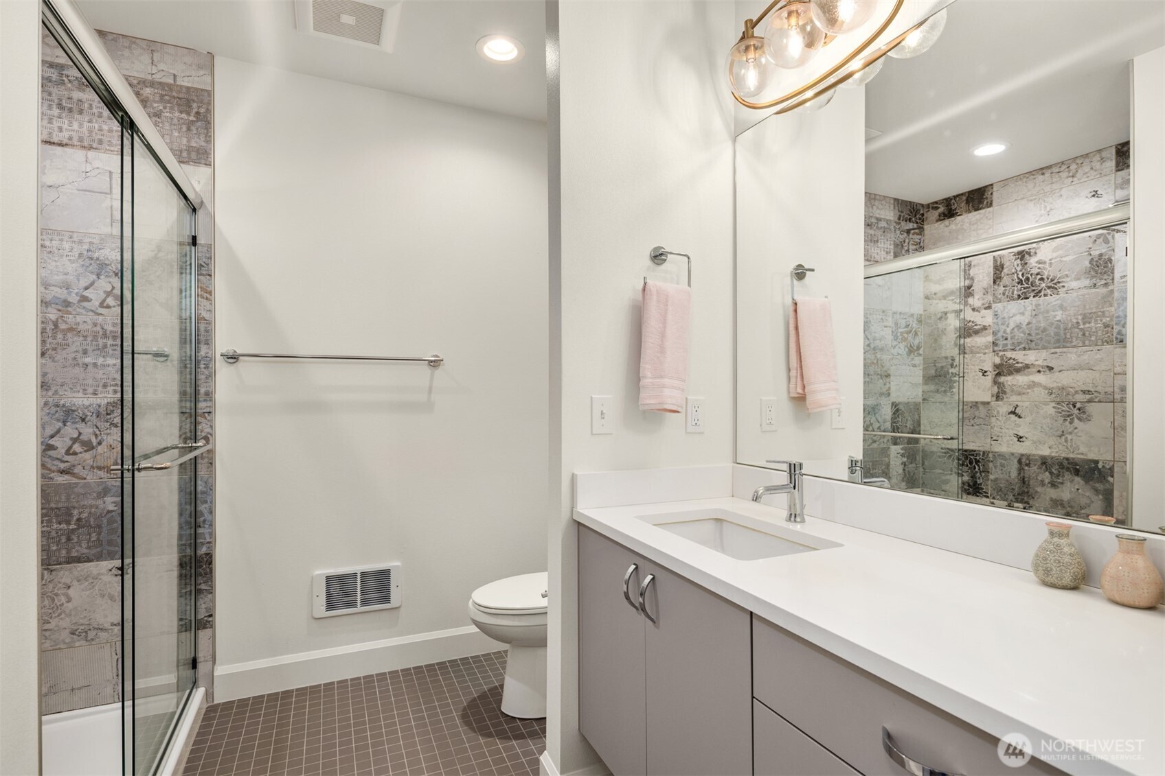 2605 NW 64th Street , Seattle, WA 98107