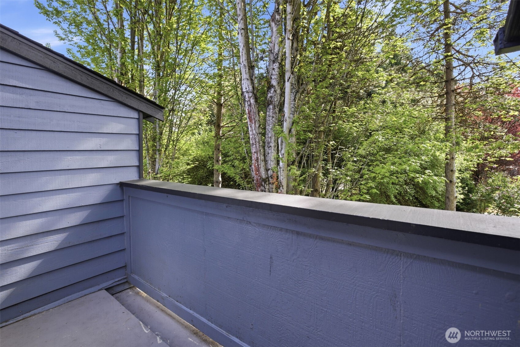 170 Newport Way NW #D35, Issaquah, WA 98027