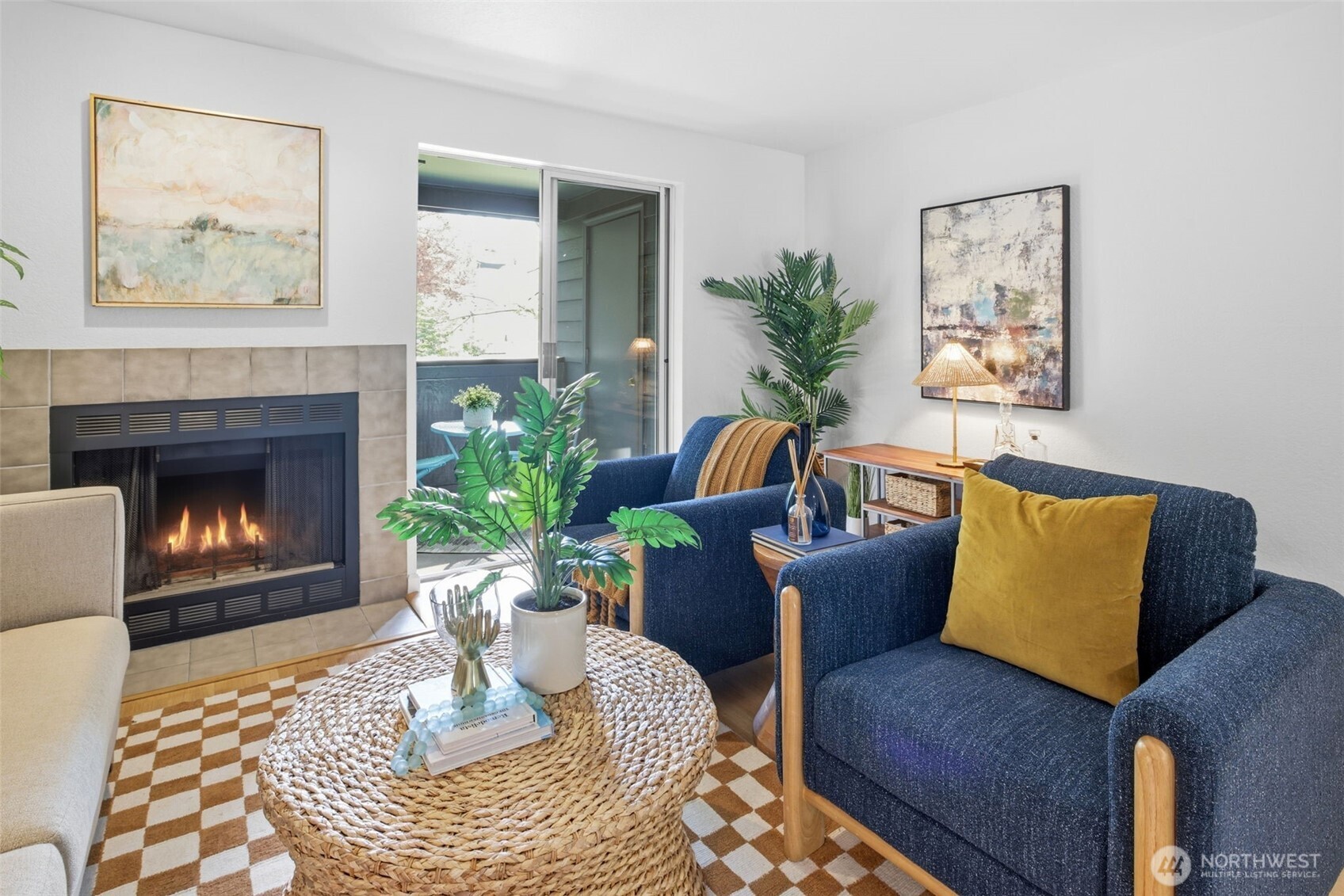 170 Newport Way NW #D35, Issaquah, WA 98027