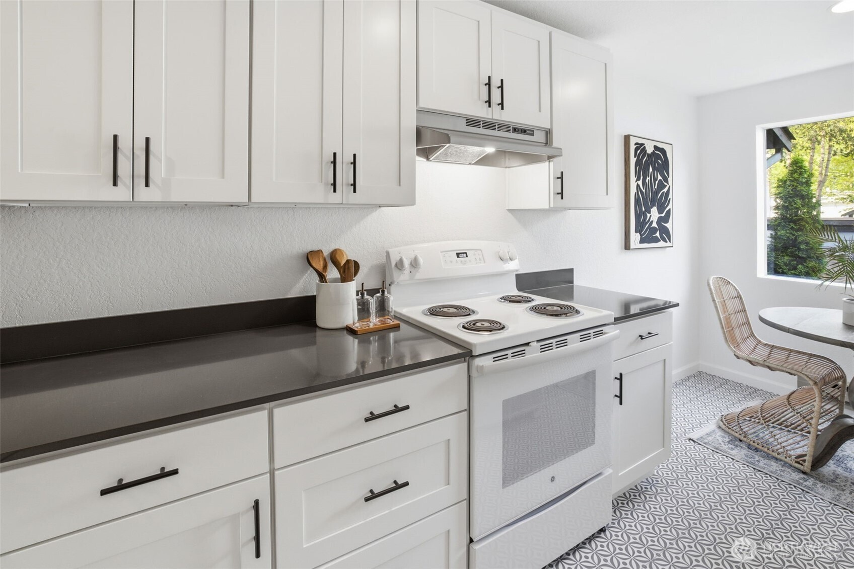 170 Newport Way NW #D35, Issaquah, WA 98027
