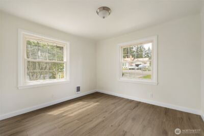 330 Dora Avenue , Bremerton, WA 98312 - Photo 9