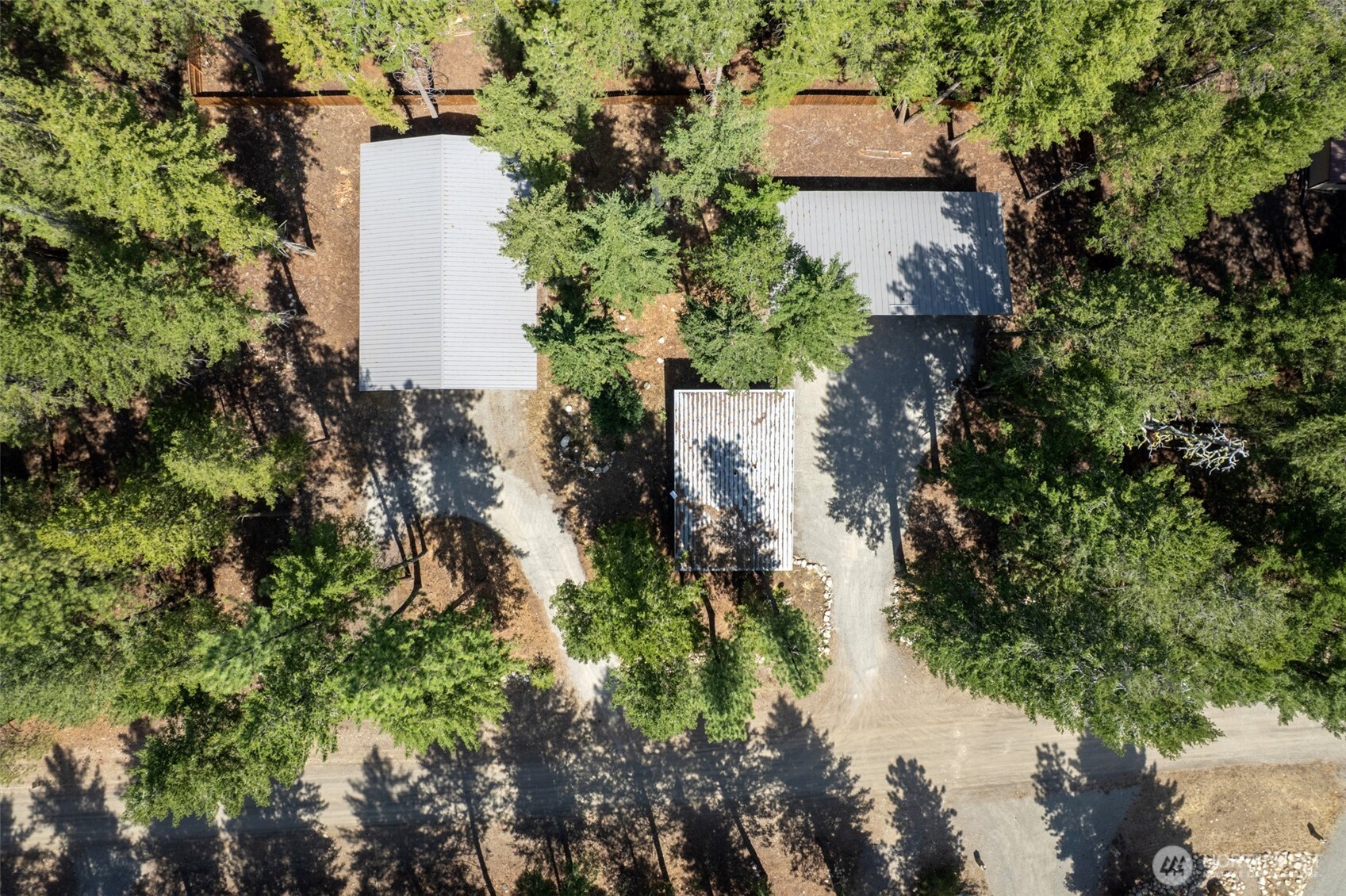 16 Littell Road , Mazama, WA 98833