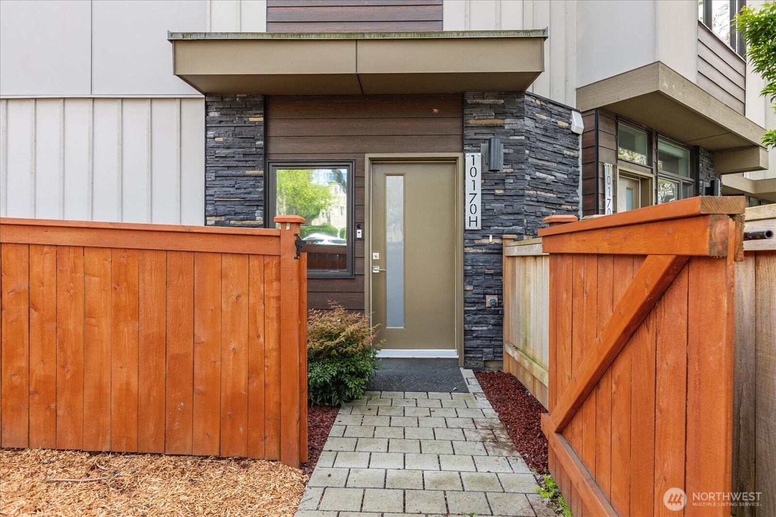 10170 Holman Road NW #H, Seattle, WA 98177