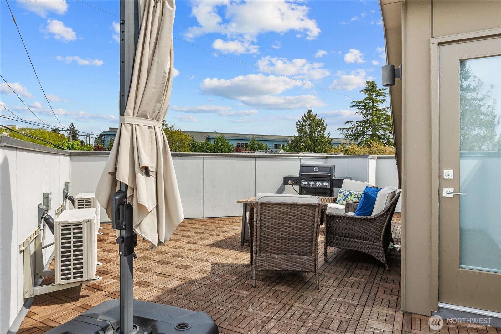 10170 Holman Road NW #H, Seattle, WA 98177