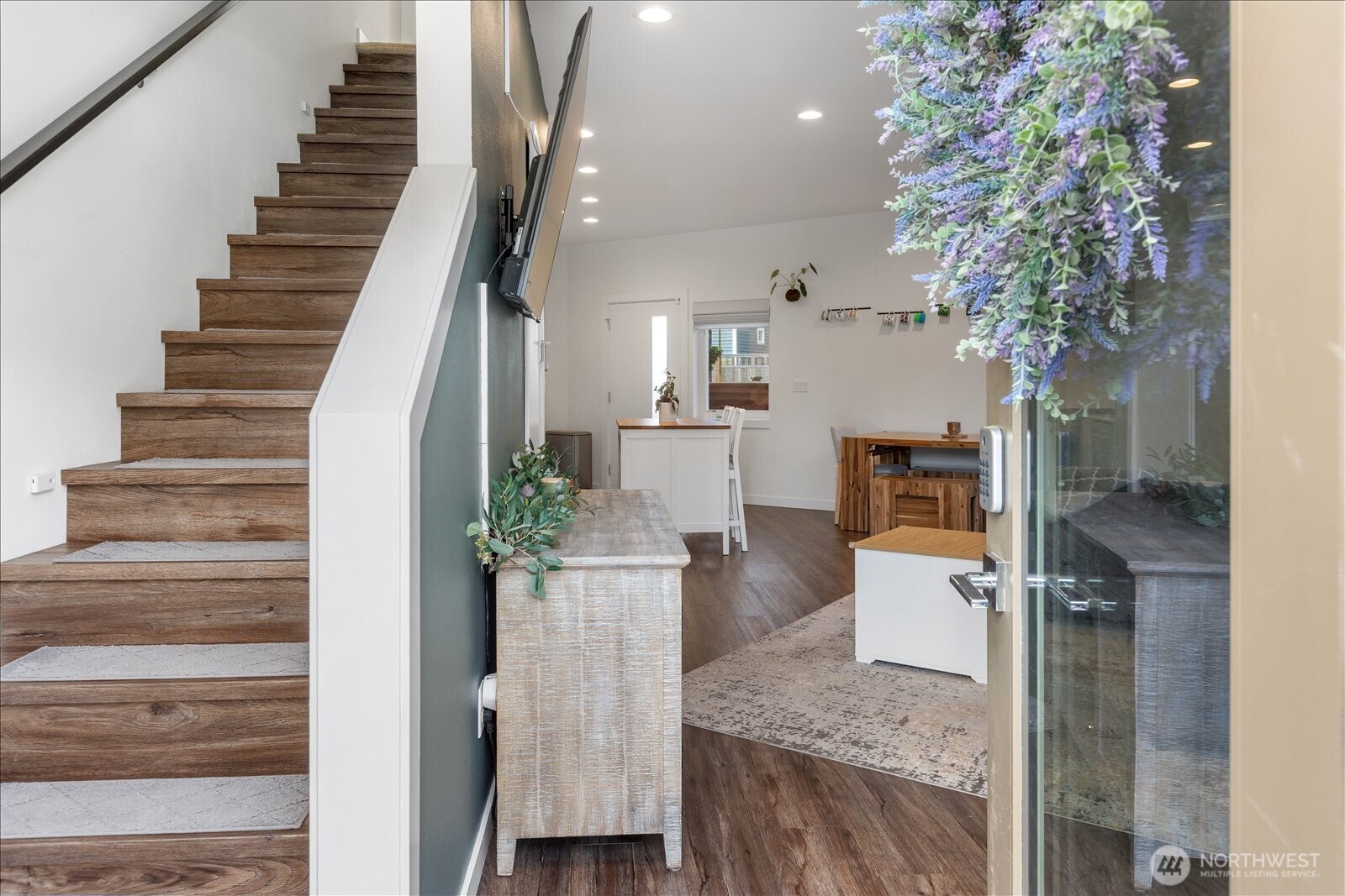 10170 Holman Road NW #H, Seattle, WA 98177