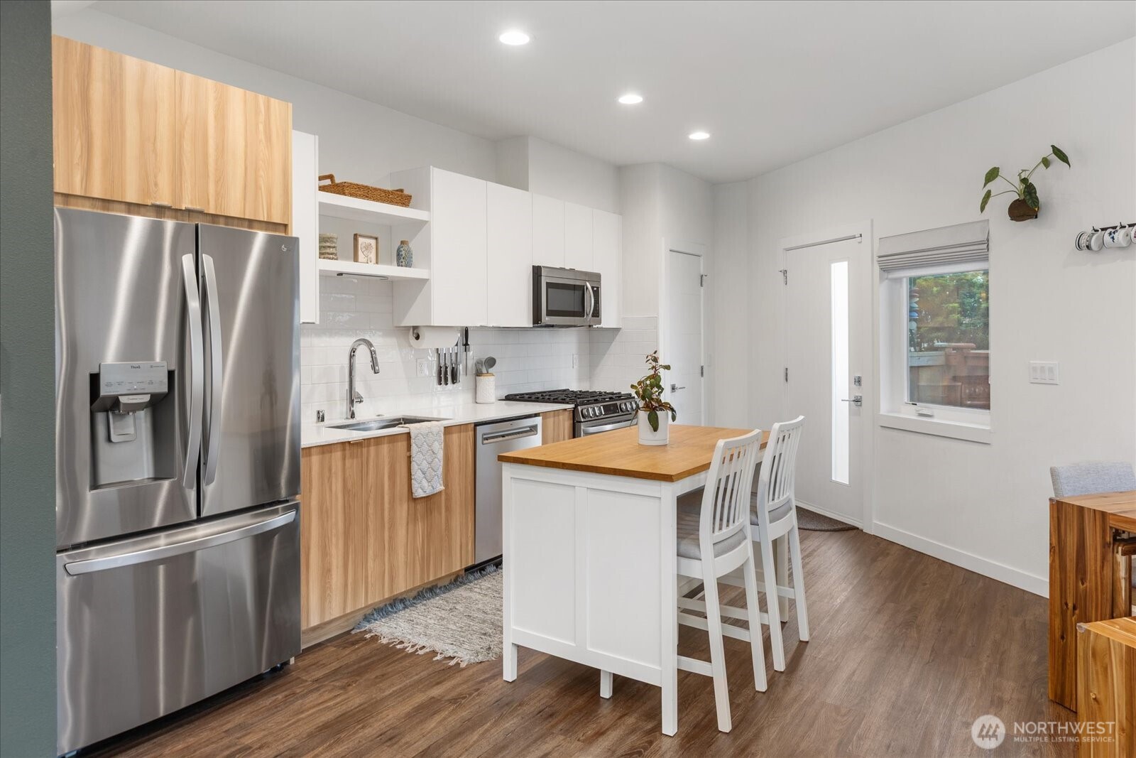 10170 Holman Road NW #H, Seattle, WA 98177