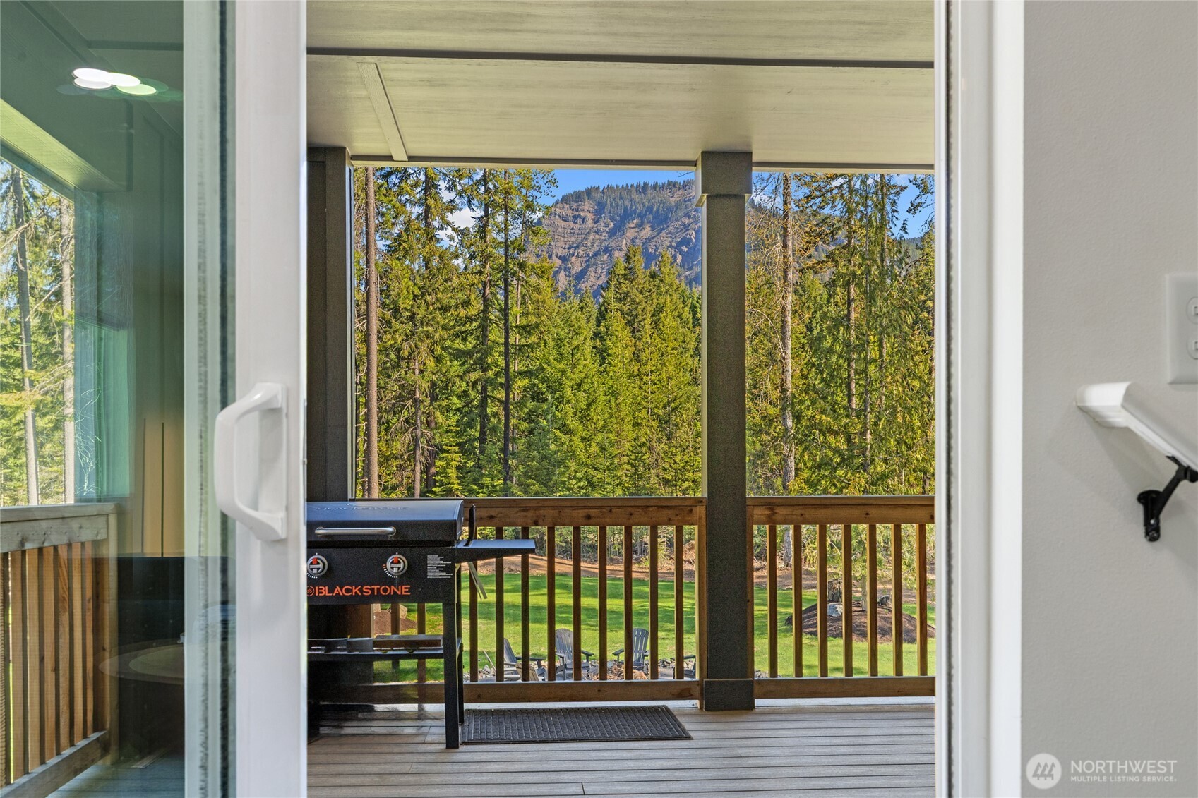 630 Silver Creek Road , Easton, WA 98925