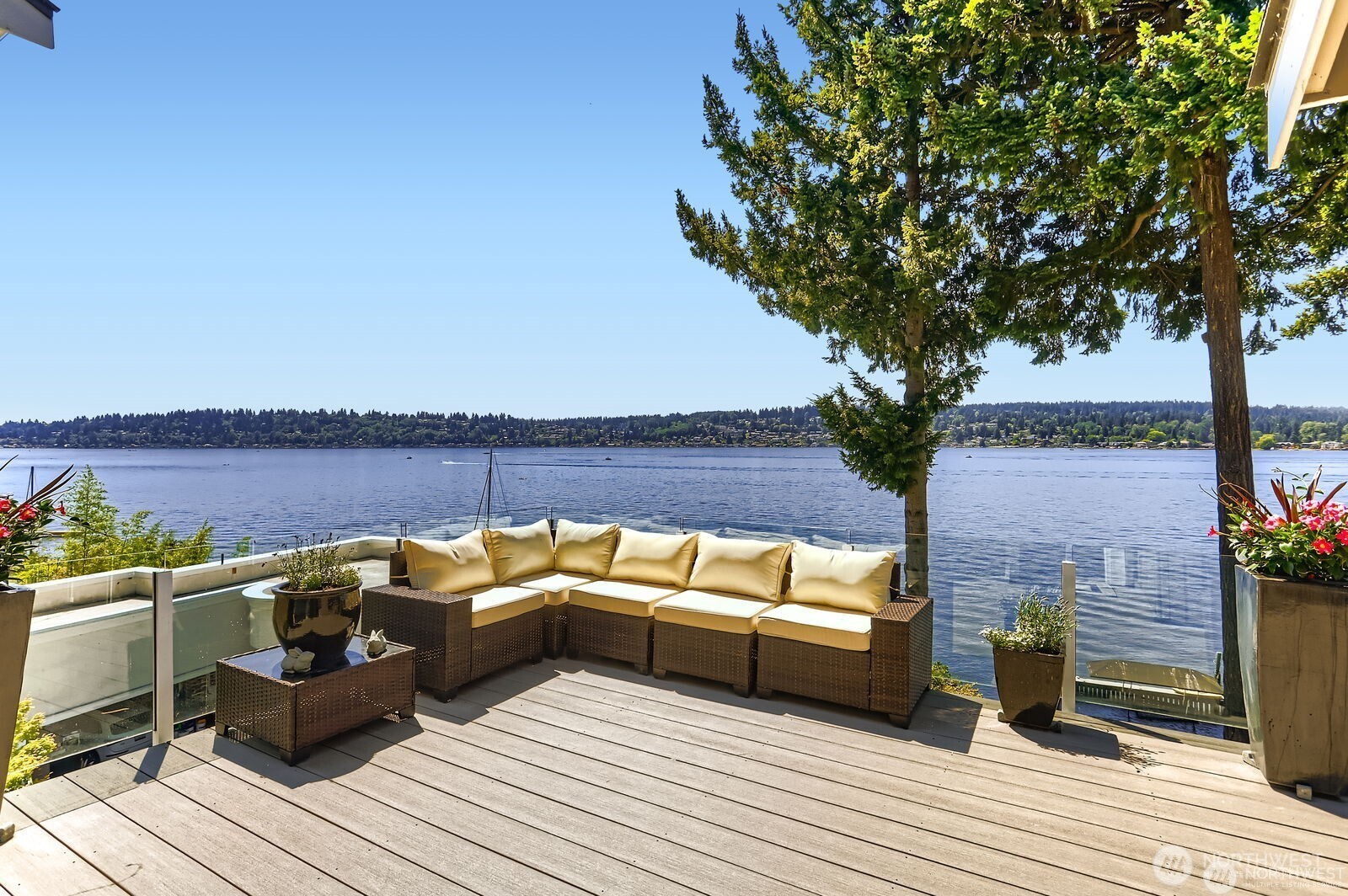 16035 Inglewood Road NE, Kenmore, WA 98028