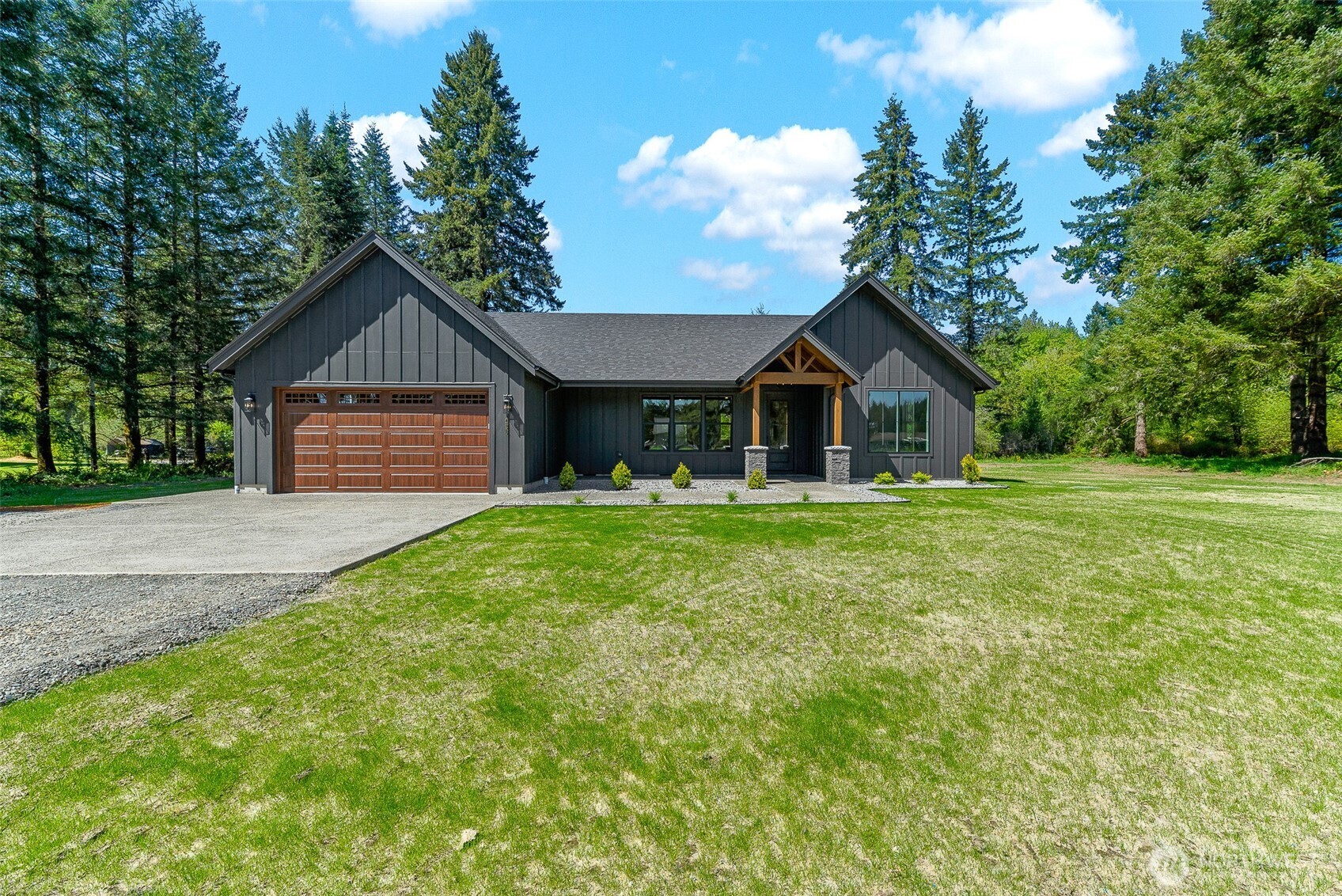 130 Gassman Road , Castle Rock, WA 98611