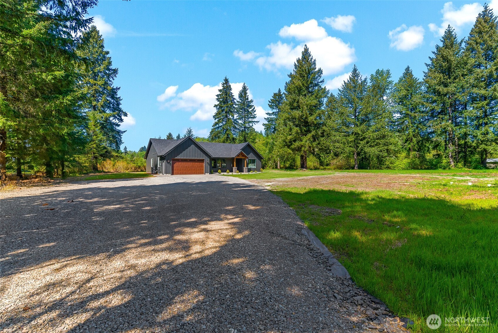 130 Gassman Road , Castle Rock, WA 98611