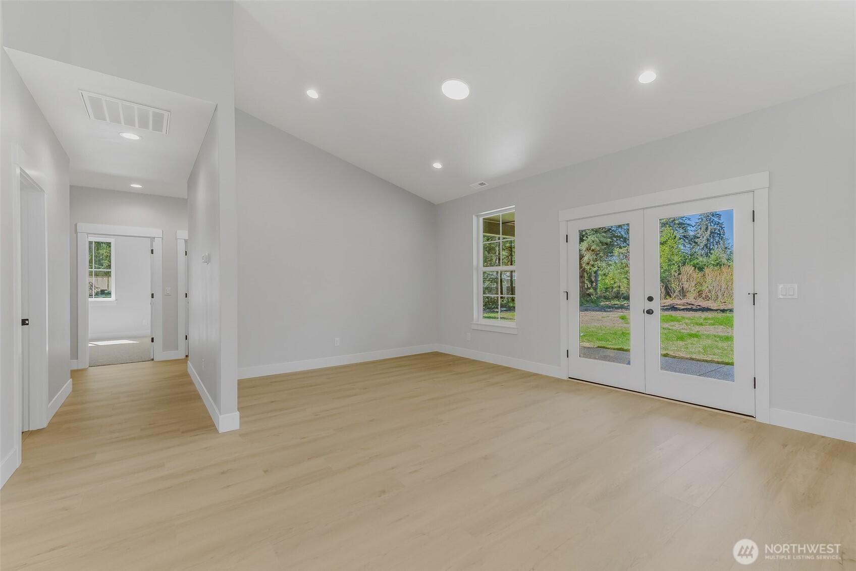 130 Gassman Road , Castle Rock, WA 98611