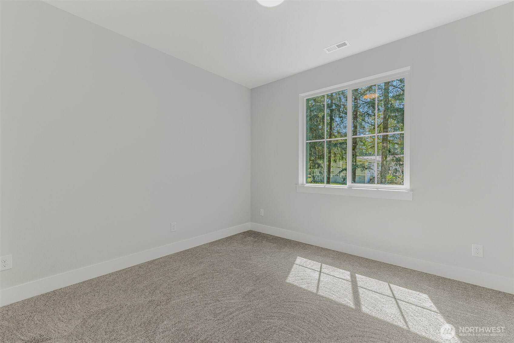 130 Gassman Road , Castle Rock, WA 98611