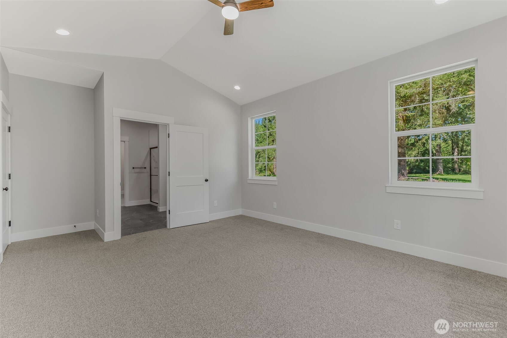 130 Gassman Road , Castle Rock, WA 98611