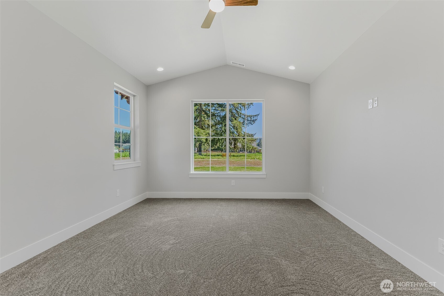 130 Gassman Road , Castle Rock, WA 98611