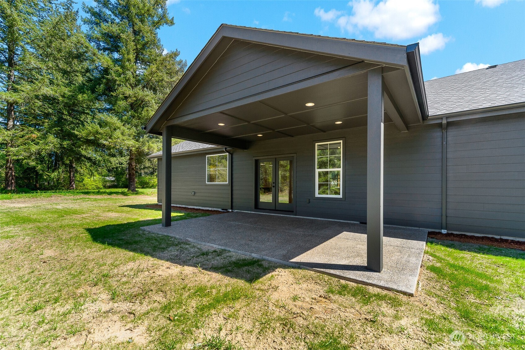 130 Gassman Road , Castle Rock, WA 98611