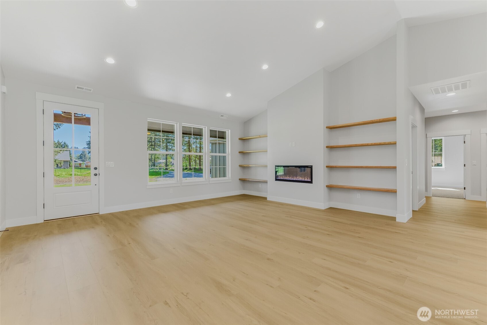 130 Gassman Road , Castle Rock, WA 98611