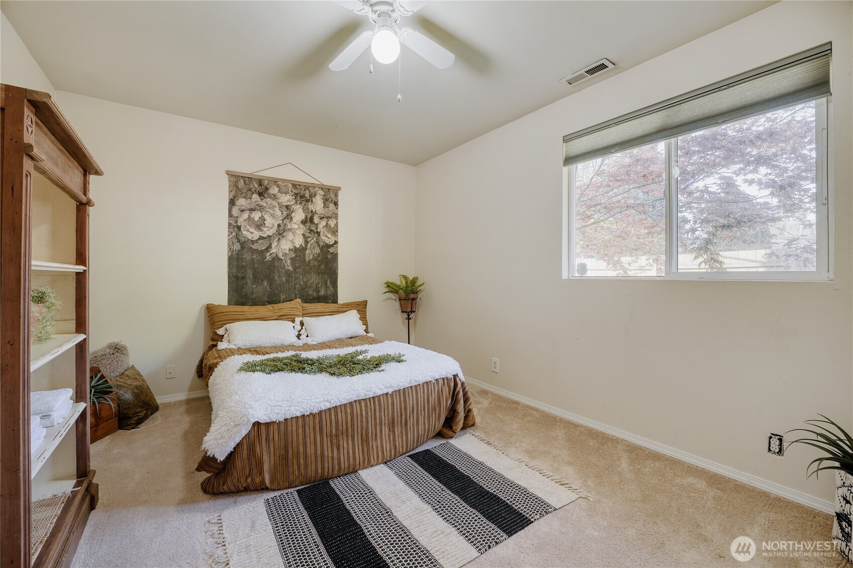 401 Hemlock Court , Sultan, WA 98294