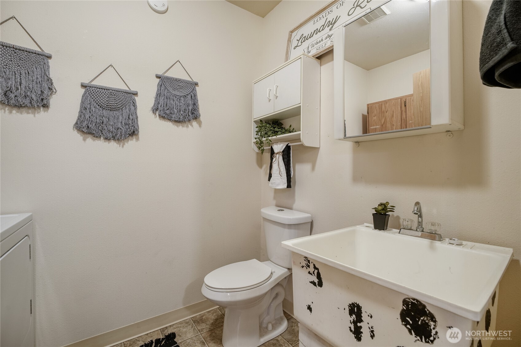 401 Hemlock Court , Sultan, WA 98294
