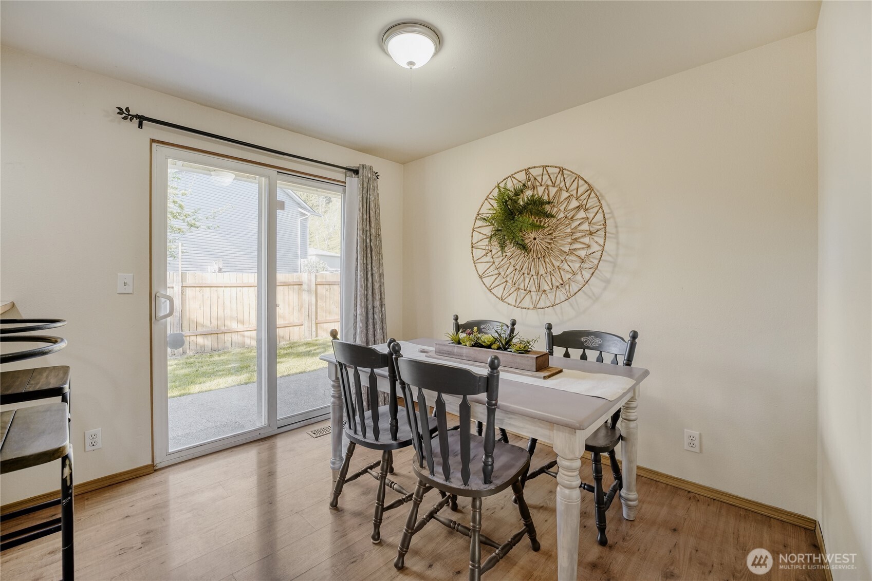 401 Hemlock Court , Sultan, WA 98294