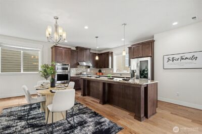 18530 46th Avenue SE, Bothell, WA 98012 - Photo 3