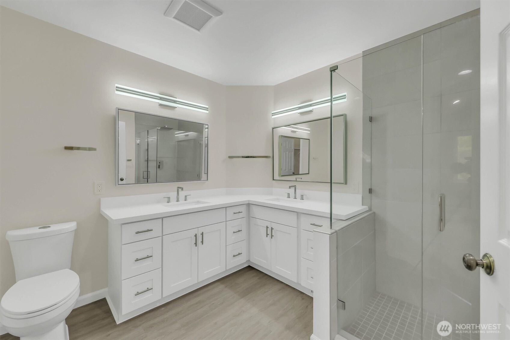 18397 NE 97th Court , Redmond, WA 98052-2912