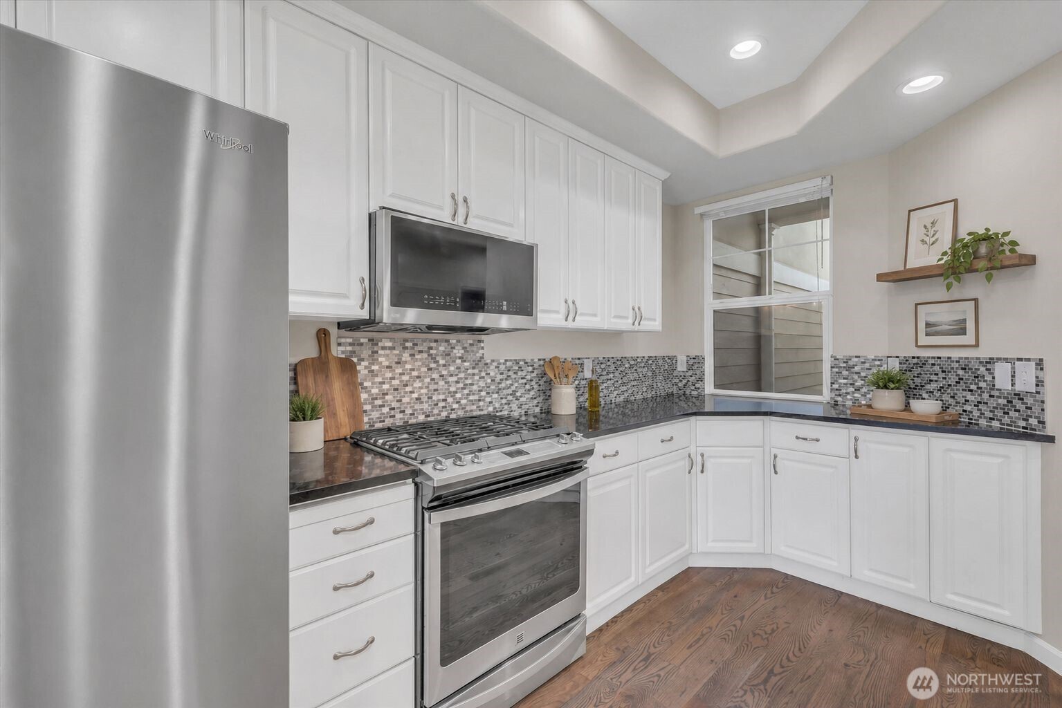 18397 NE 97th Court , Redmond, WA 98052-2912
