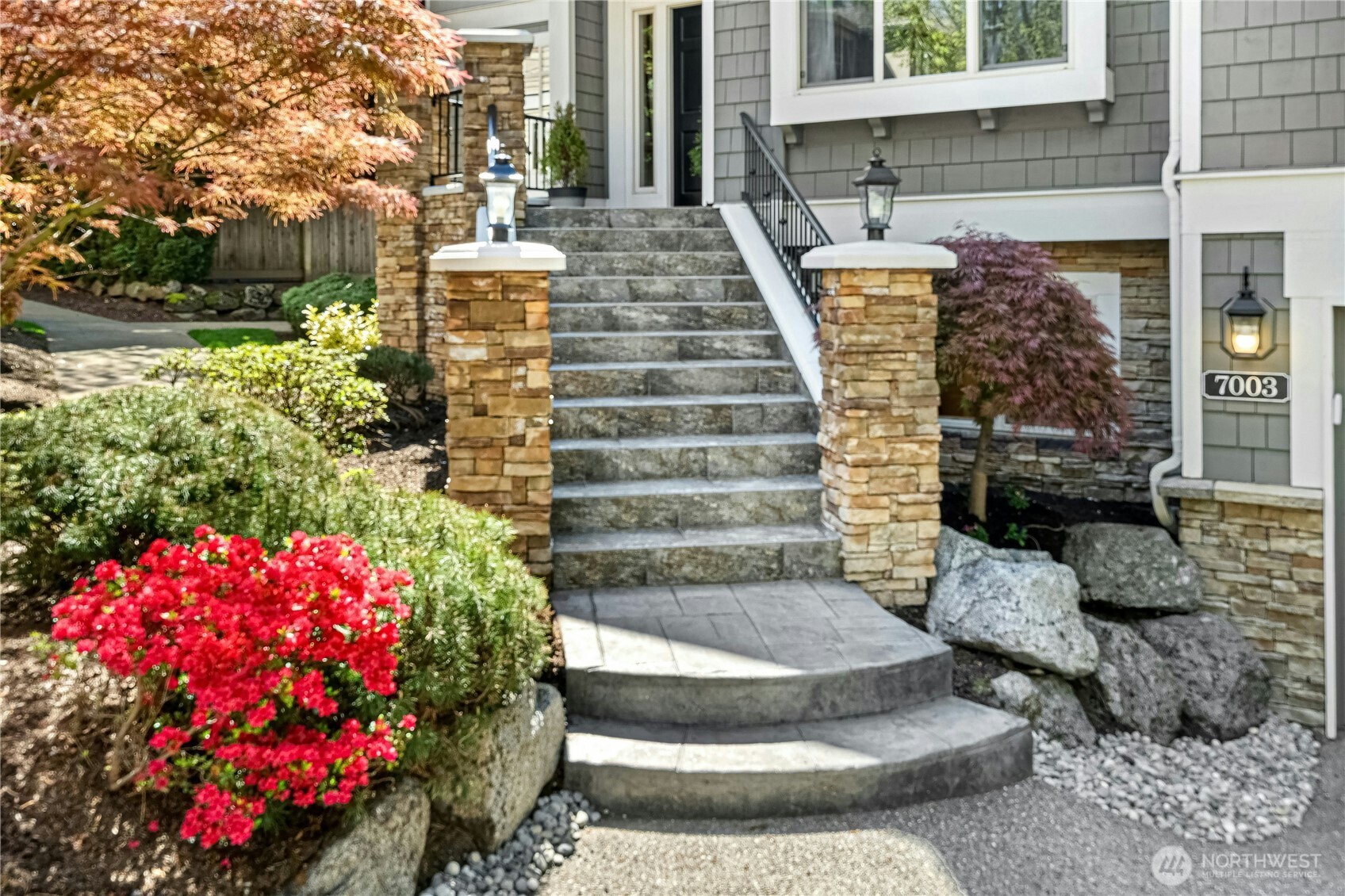 7003 117th Place NE, Kirkland, WA 98033