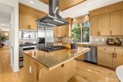 7003 117th Place NE, Kirkland, WA 98033 - Photo 12