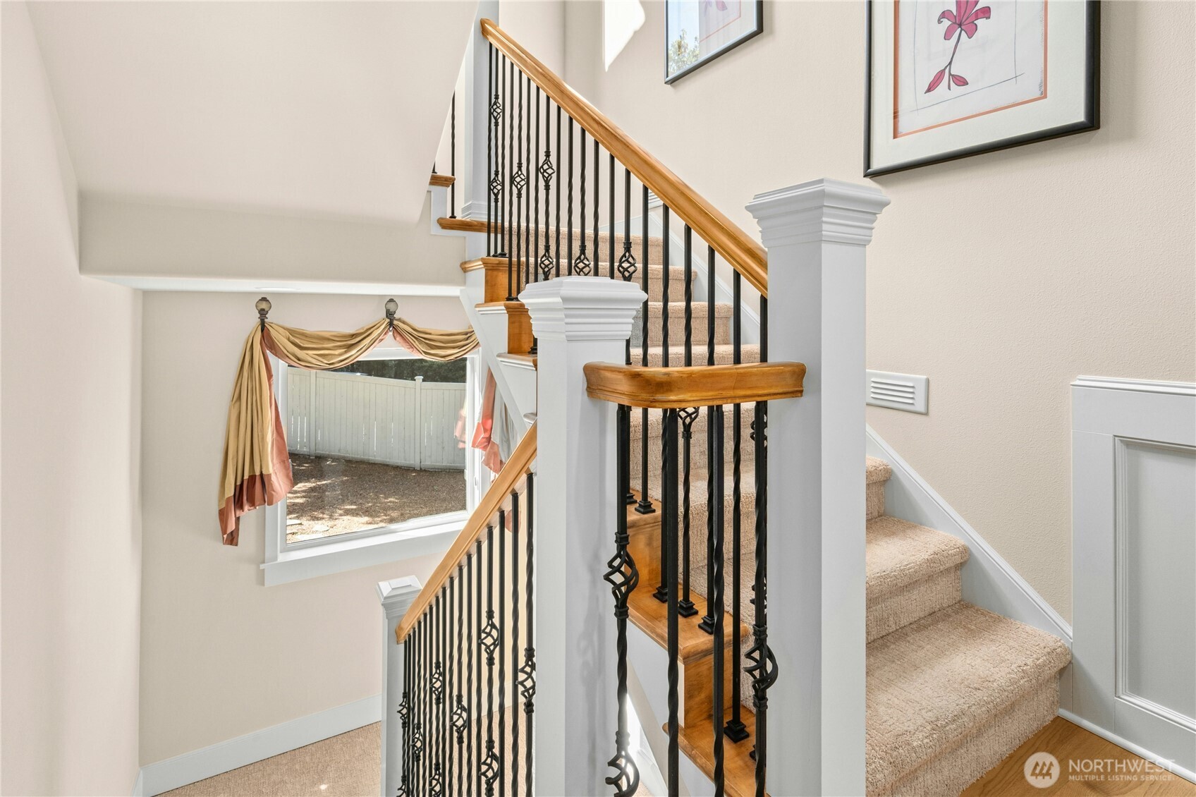 7003 117th Place NE, Kirkland, WA 98033