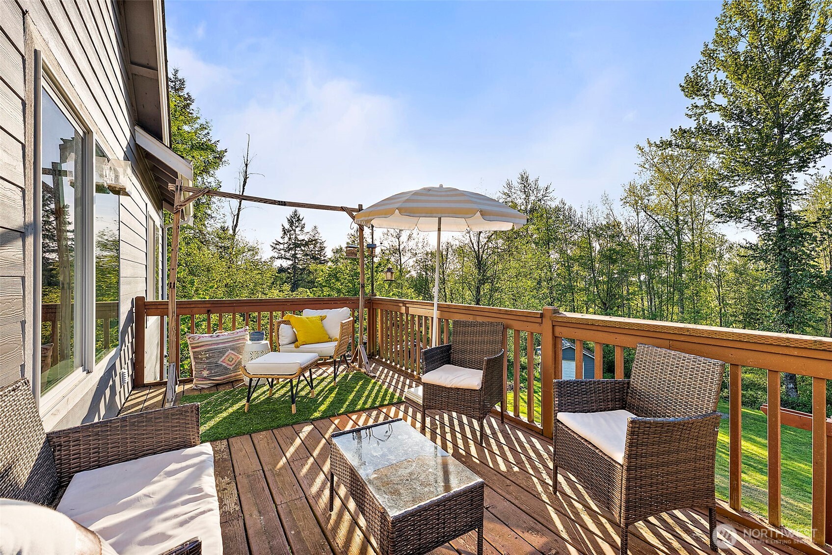 35415 113th Avenue E, Eatonville, WA 98328