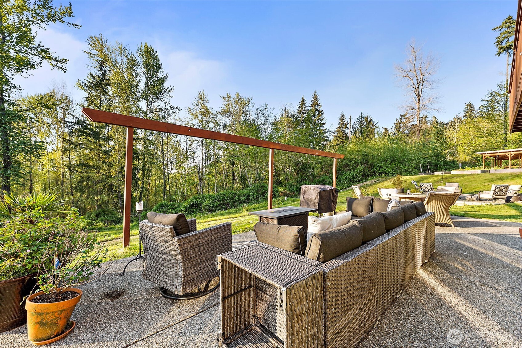 35415 113th Avenue E, Eatonville, WA 98328