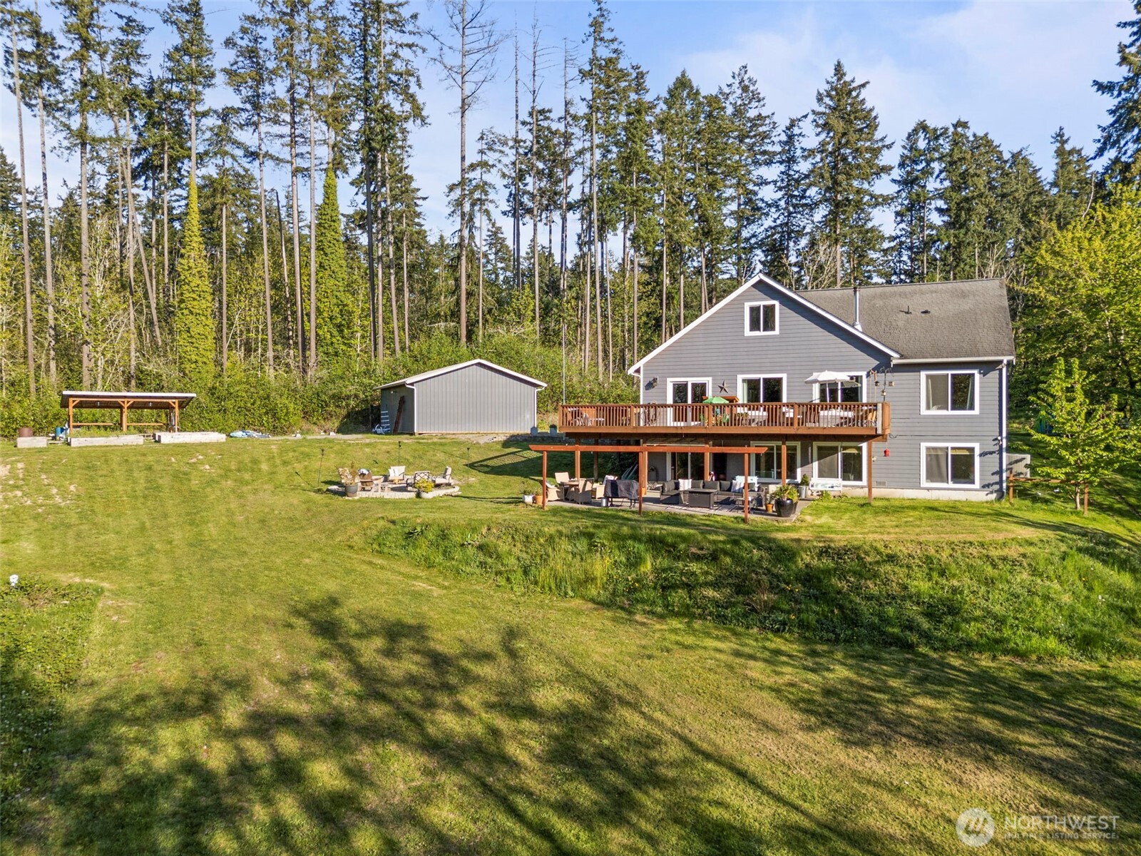 35415 113th Avenue E, Eatonville, WA 98328
