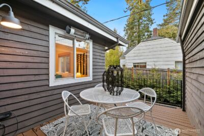 3219 34th Avenue W, Seattle, WA 98199 - Photo 13