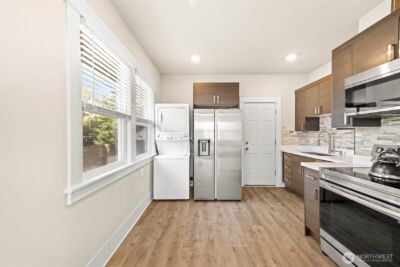 1413 26th Avenue , Seattle, WA 98122-3101 - Photo 13
