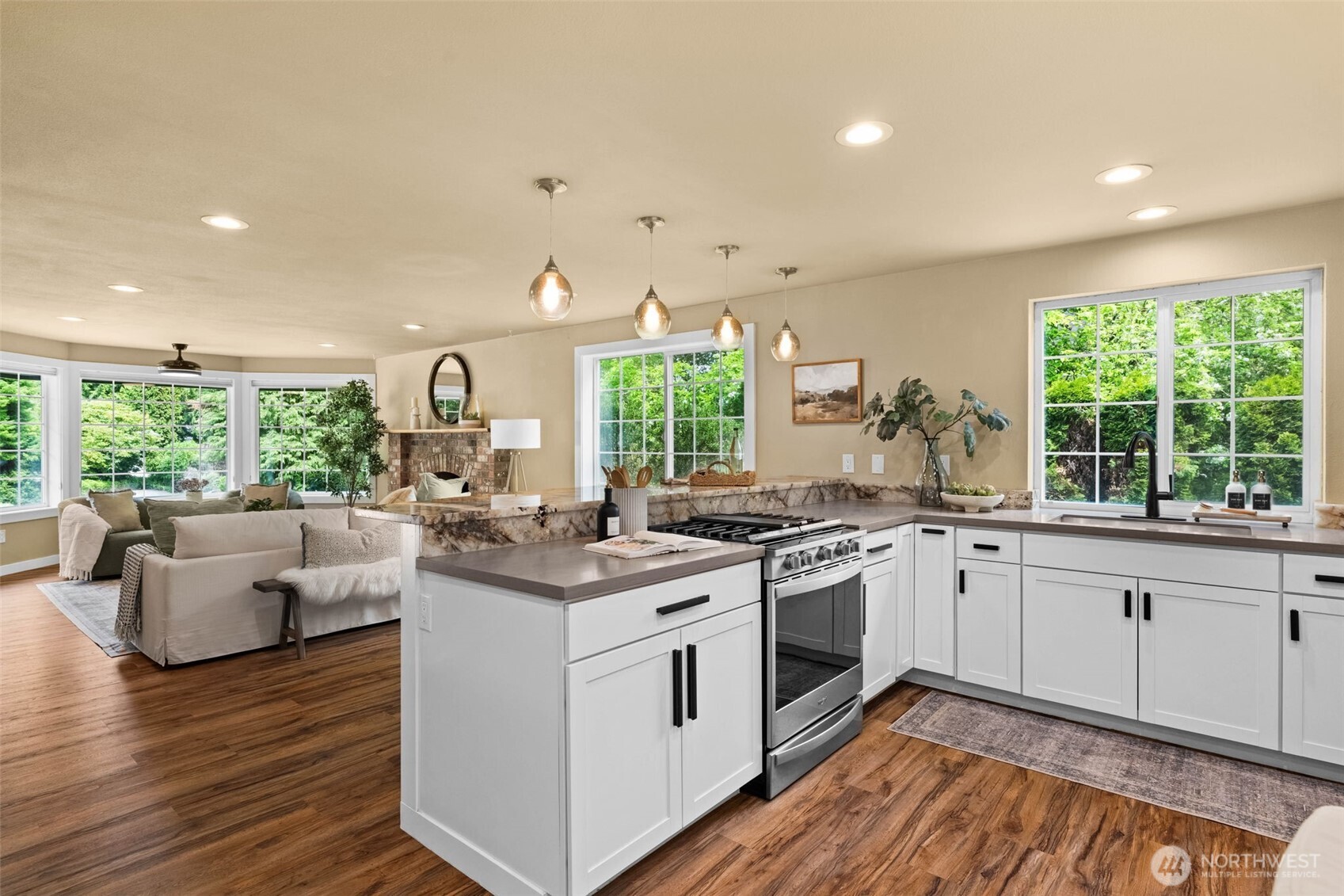 1004 34th Street Ct NW, Gig Harbor, WA 98335