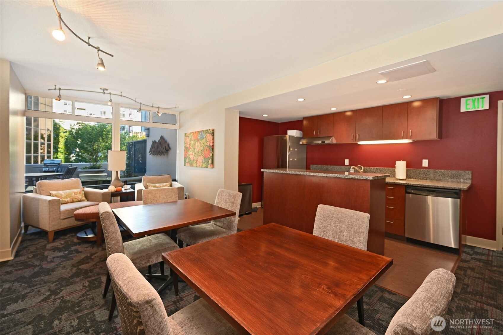 2100 3rd Avenue #1502, Seattle, WA 98121-2355
