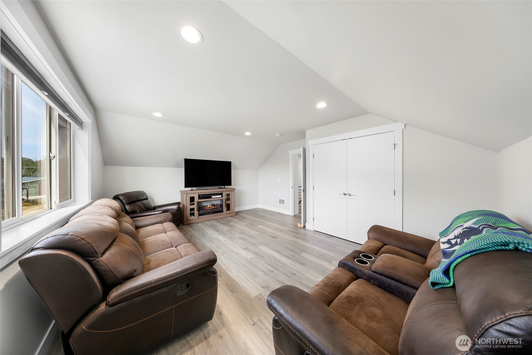 4123 Stuart Circle , Ferndale, WA 98248