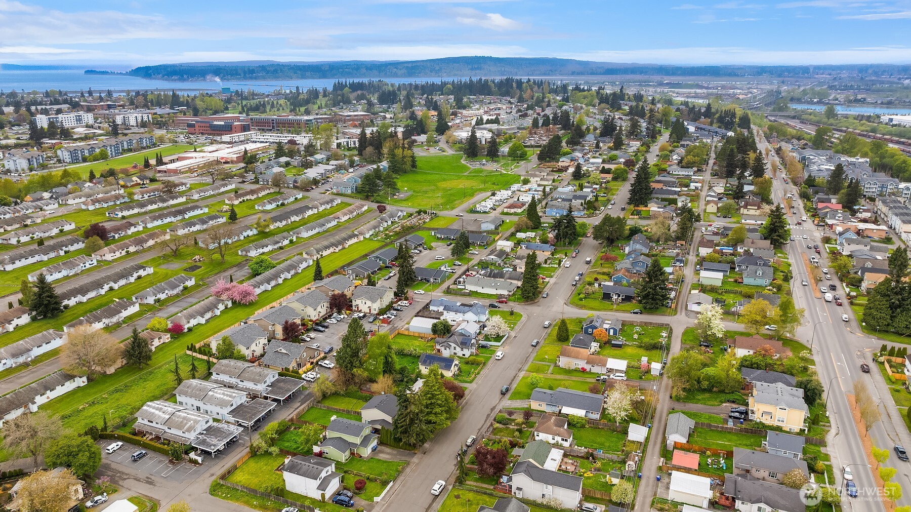 1322 Maple Street , Everett, WA 98201-1838