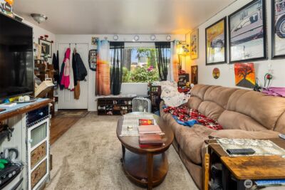 1322 Maple Street , Everett, WA 98201-1838 - Photo 10