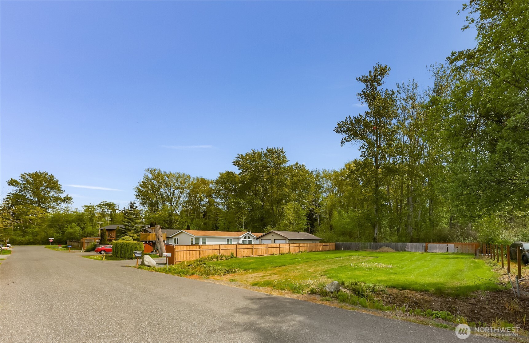 7050 Helweg Lane , Blaine, WA 98230