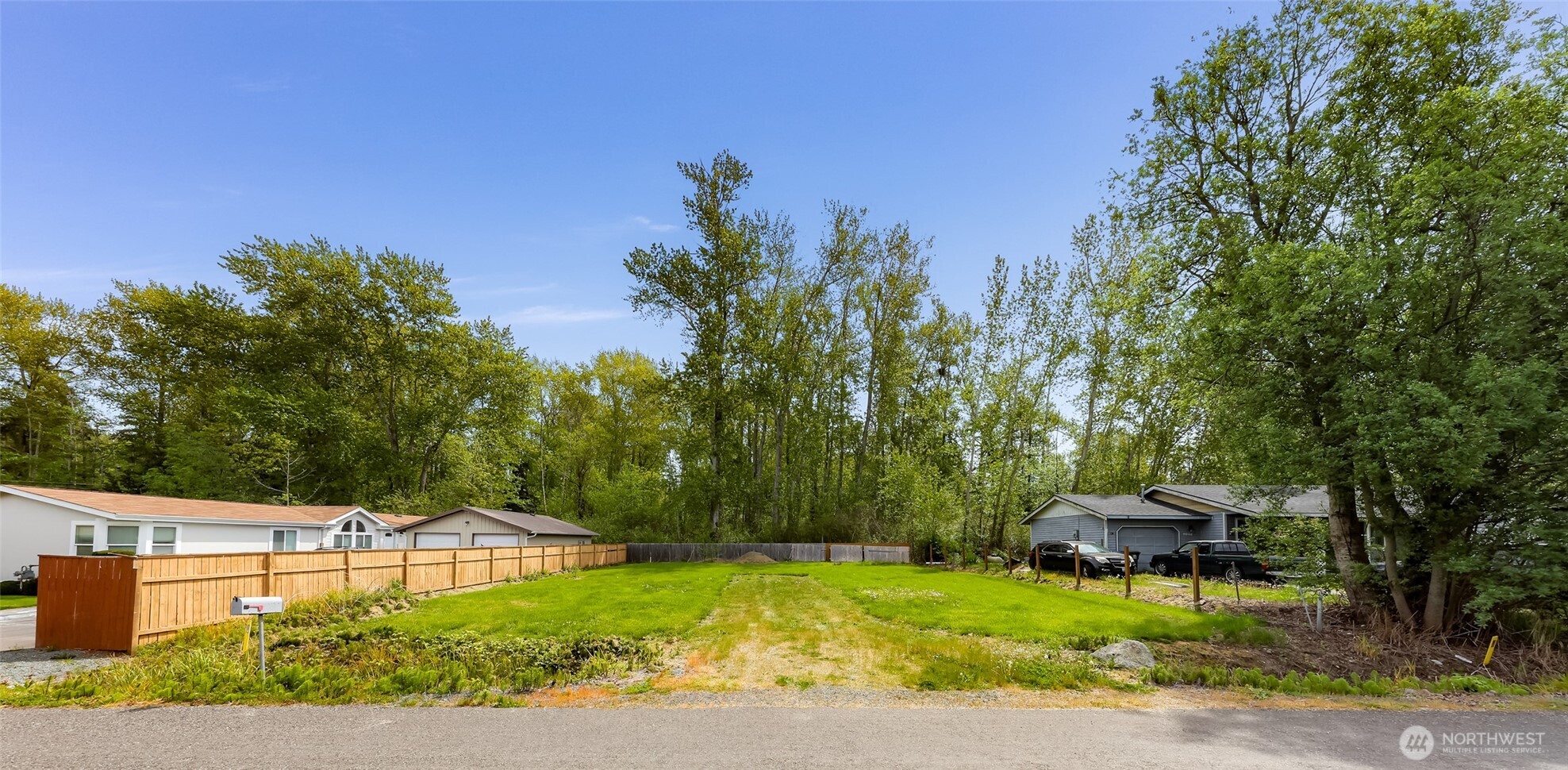 7050 Helweg Lane , Blaine, WA 98230