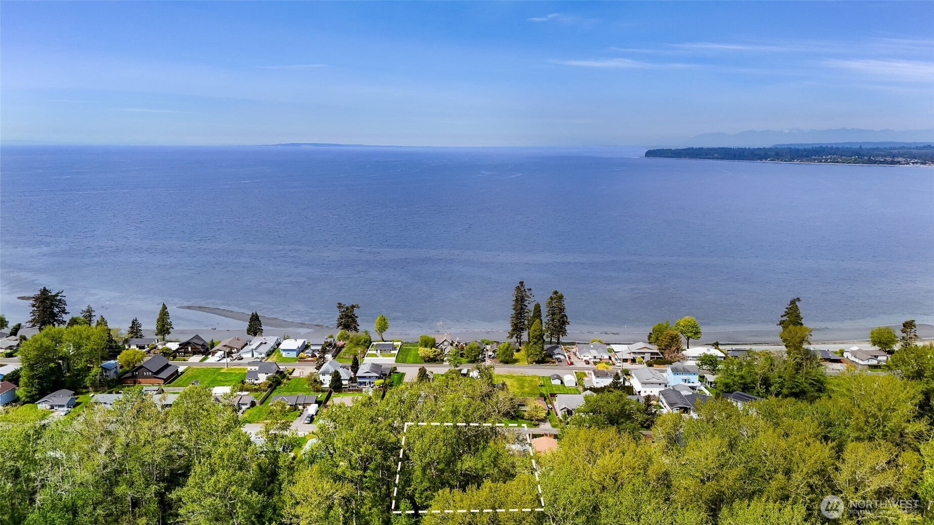 7050 Helweg Lane , Blaine, WA 98230
