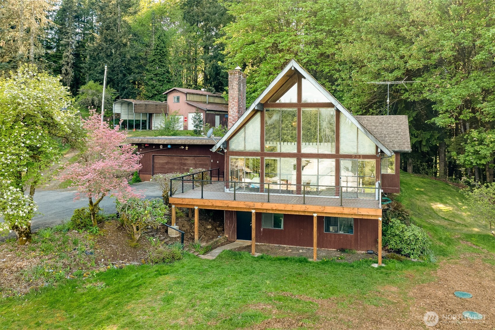 731 Carnine Road , Castle Rock, WA 98611