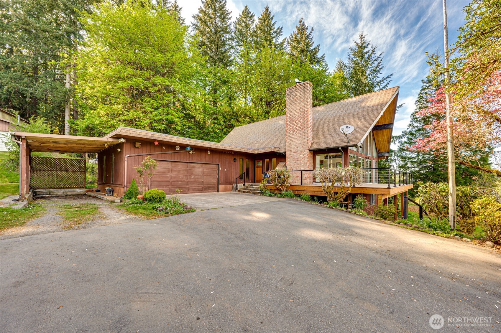 731 Carnine Road , Castle Rock, WA 98611