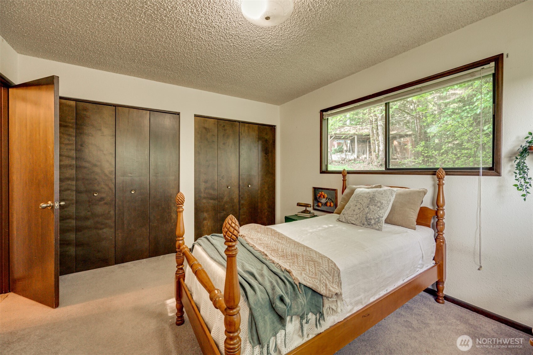 731 Carnine Road , Castle Rock, WA 98611
