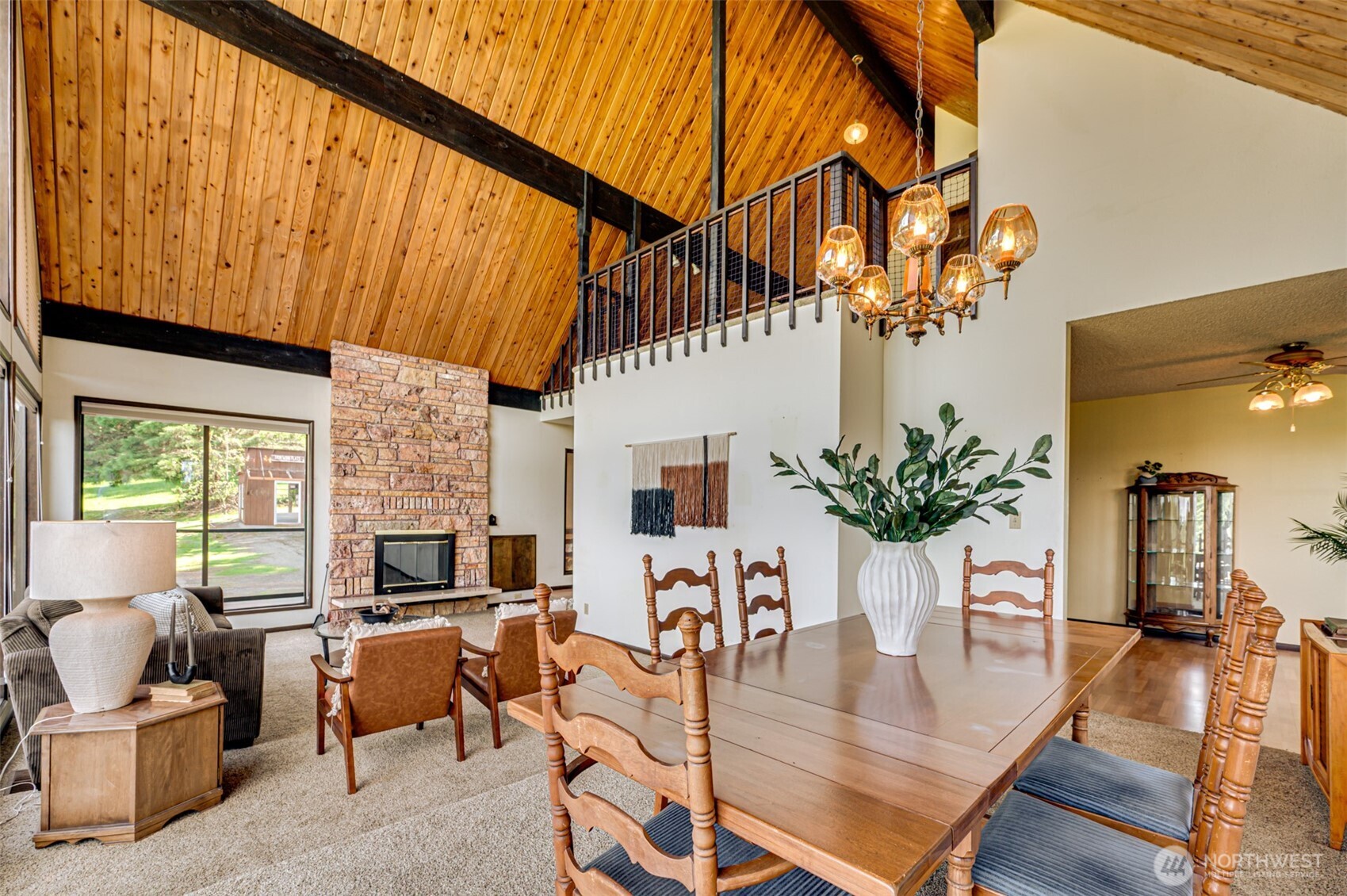 731 Carnine Road , Castle Rock, WA 98611