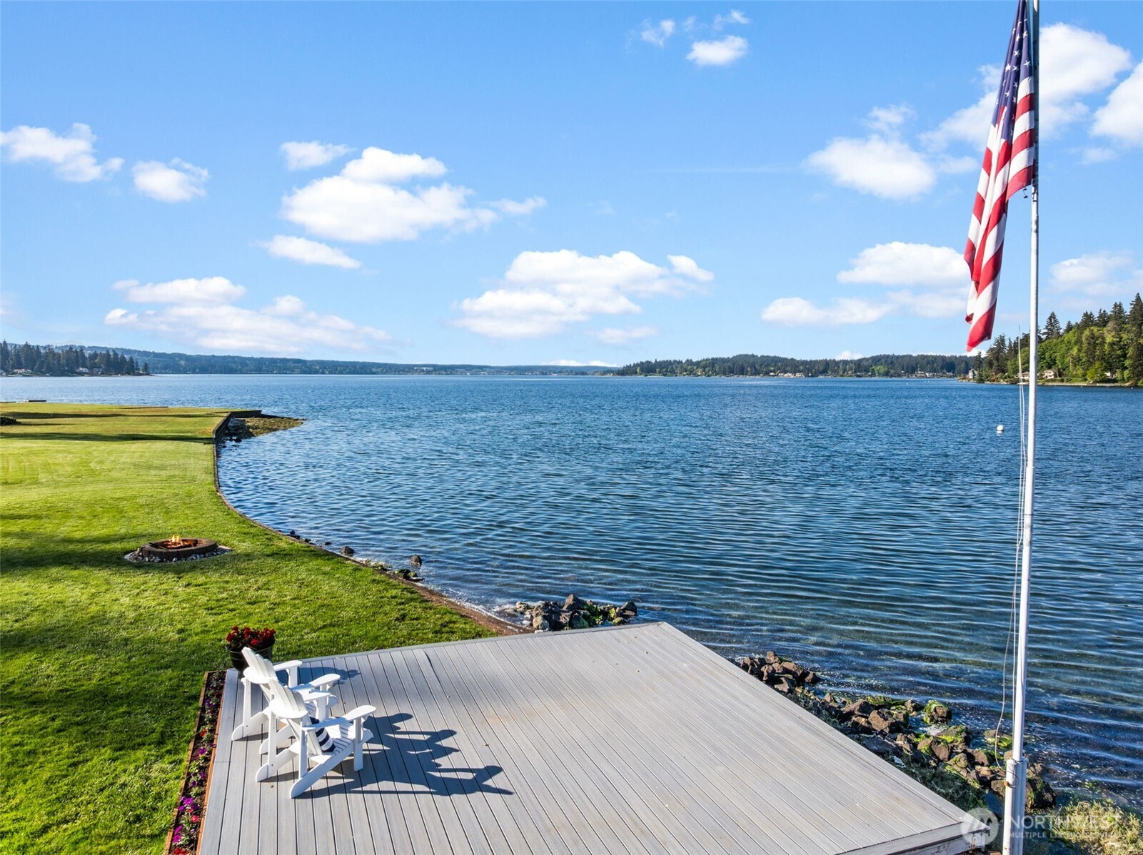 3012 Marine Drive , Bremerton, WA 98312