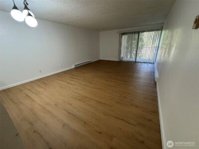 6479 137th Avenue NE #361, Redmond, WA 98052 - Photo 2