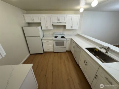 6479 137th Avenue NE #361, Redmond, WA 98052 - Photo 5