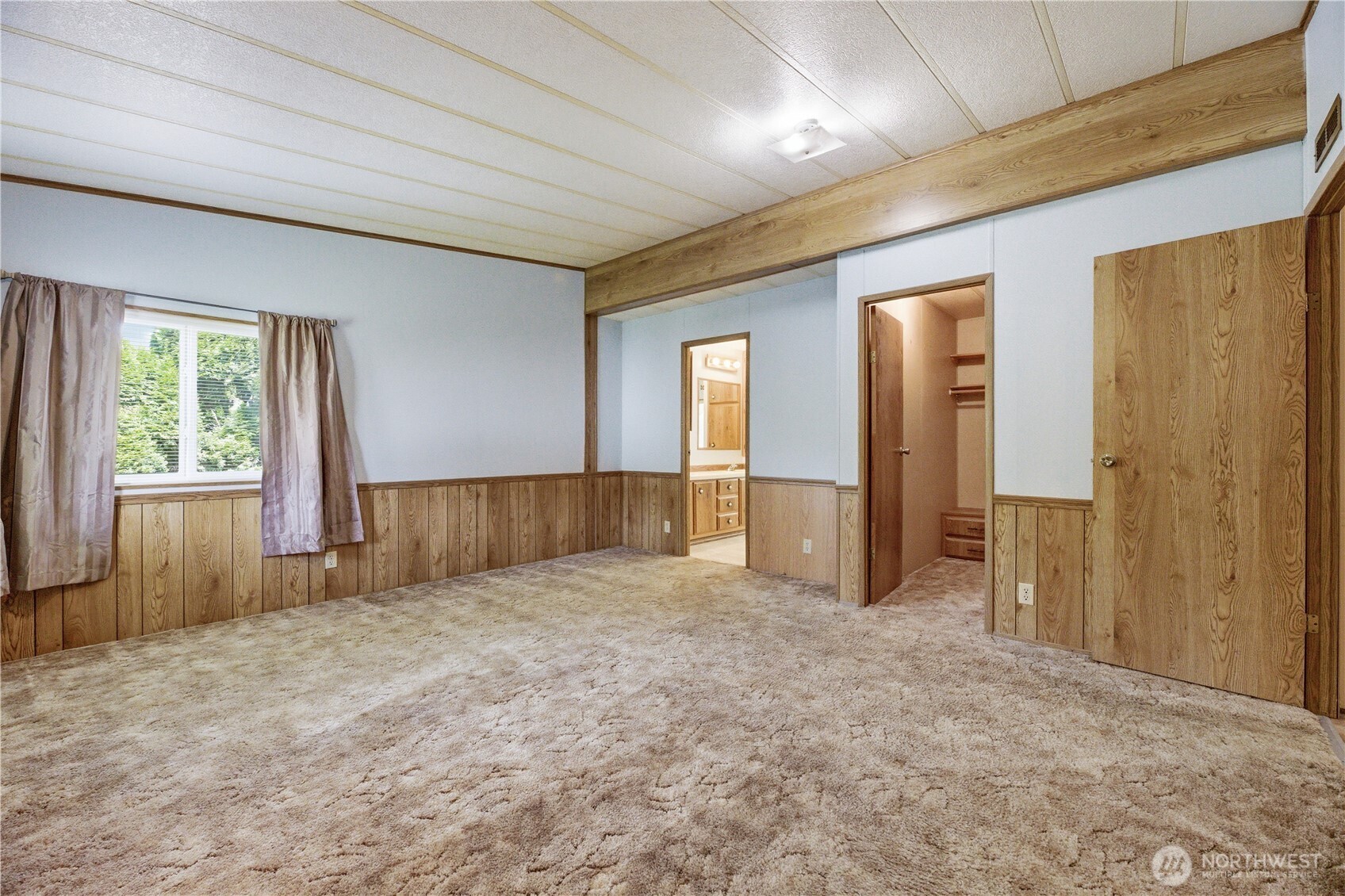 785 Dogwood Place , Enumclaw, WA 98022